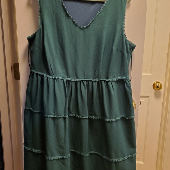 Modcloth Doe and Rae Dress - Picture 2 of 4